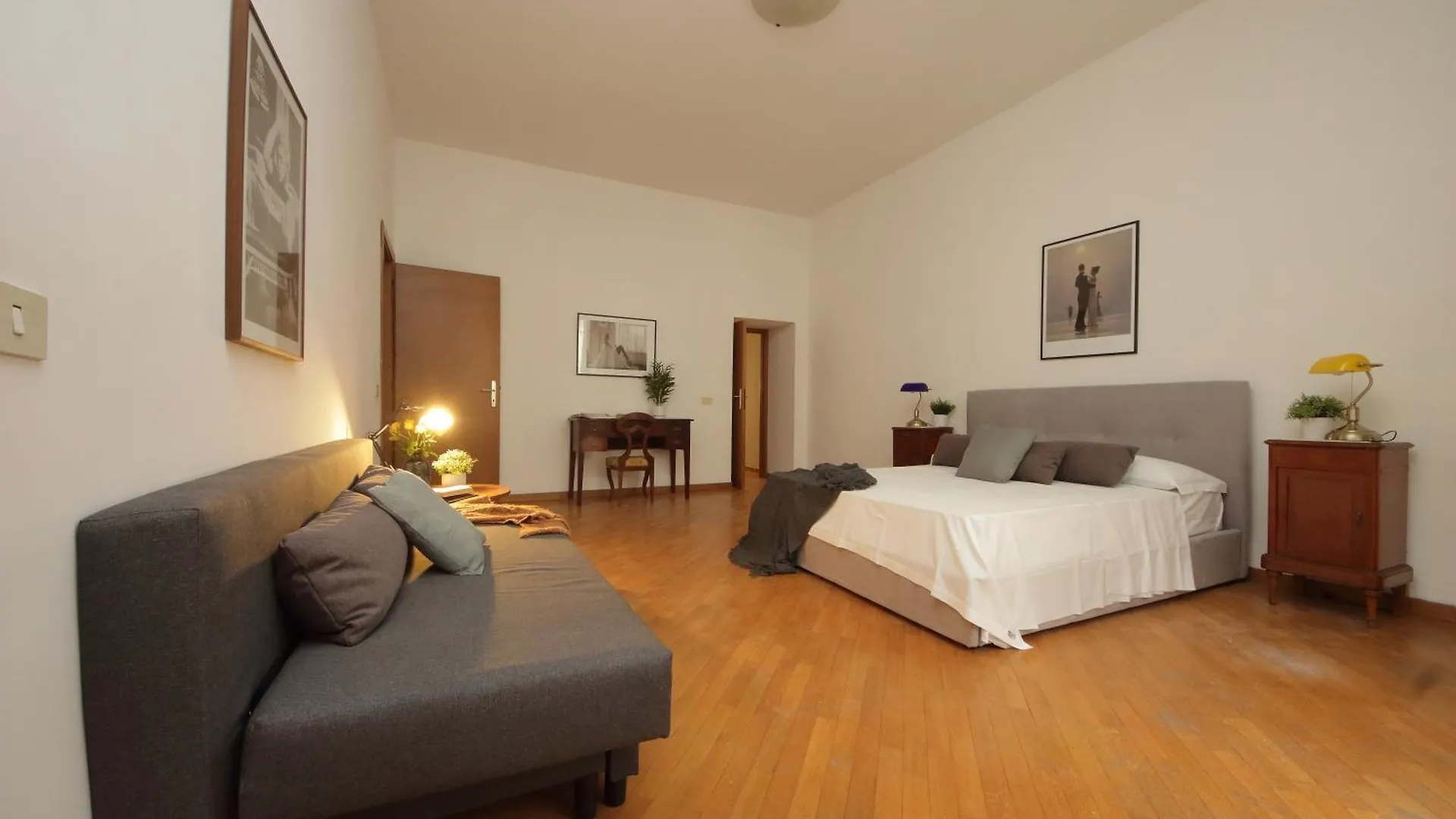 Giant Borghese Apartment Rome Italy