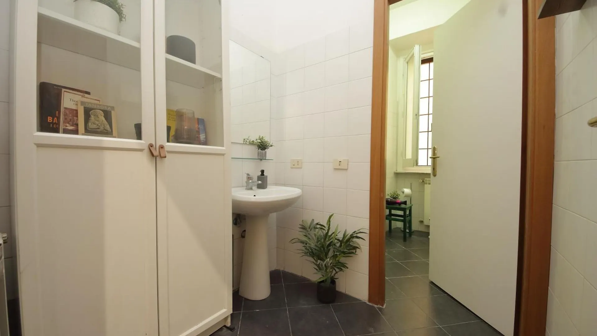 Giant Borghese Apartment Rome