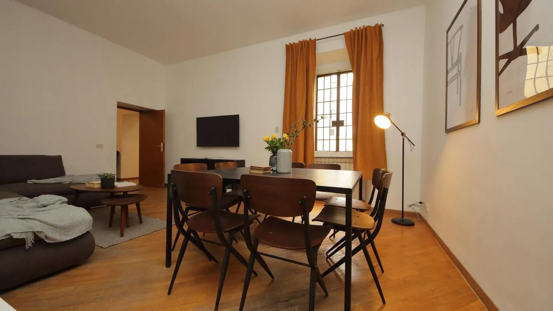 Giant Borghese Apartment Rome