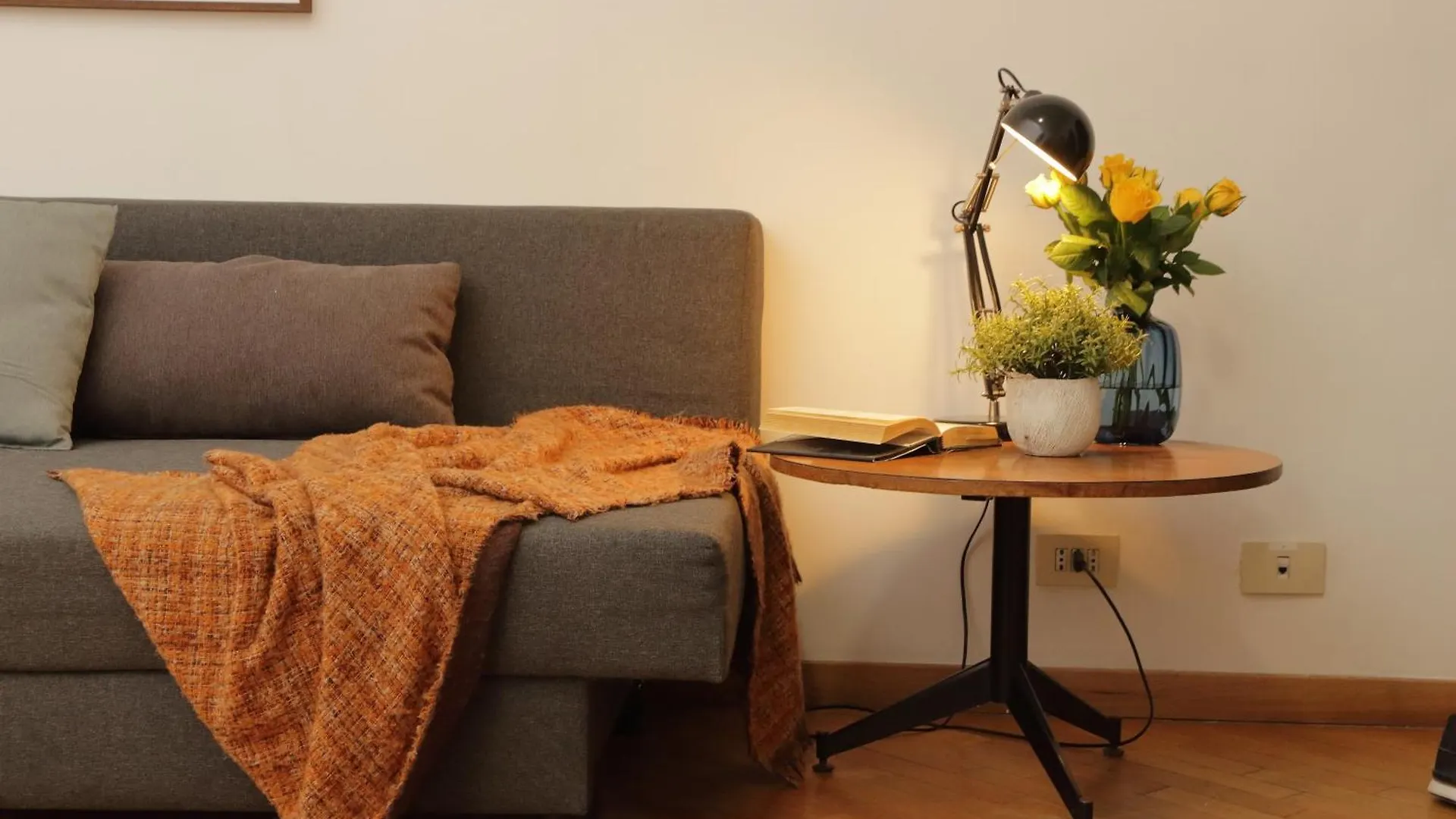 Giant Borghese Apartment Rome