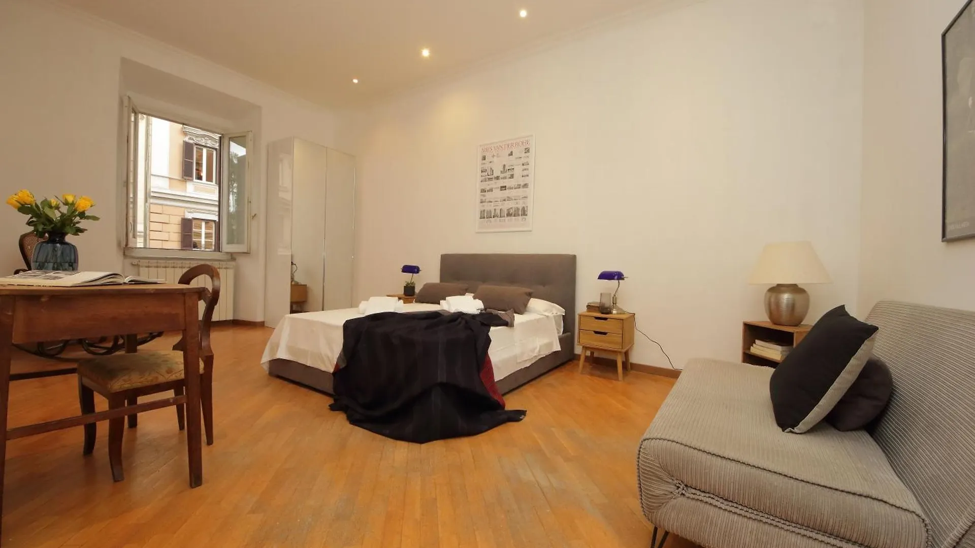 Giant Borghese Apartment Rome 0*,  Italy