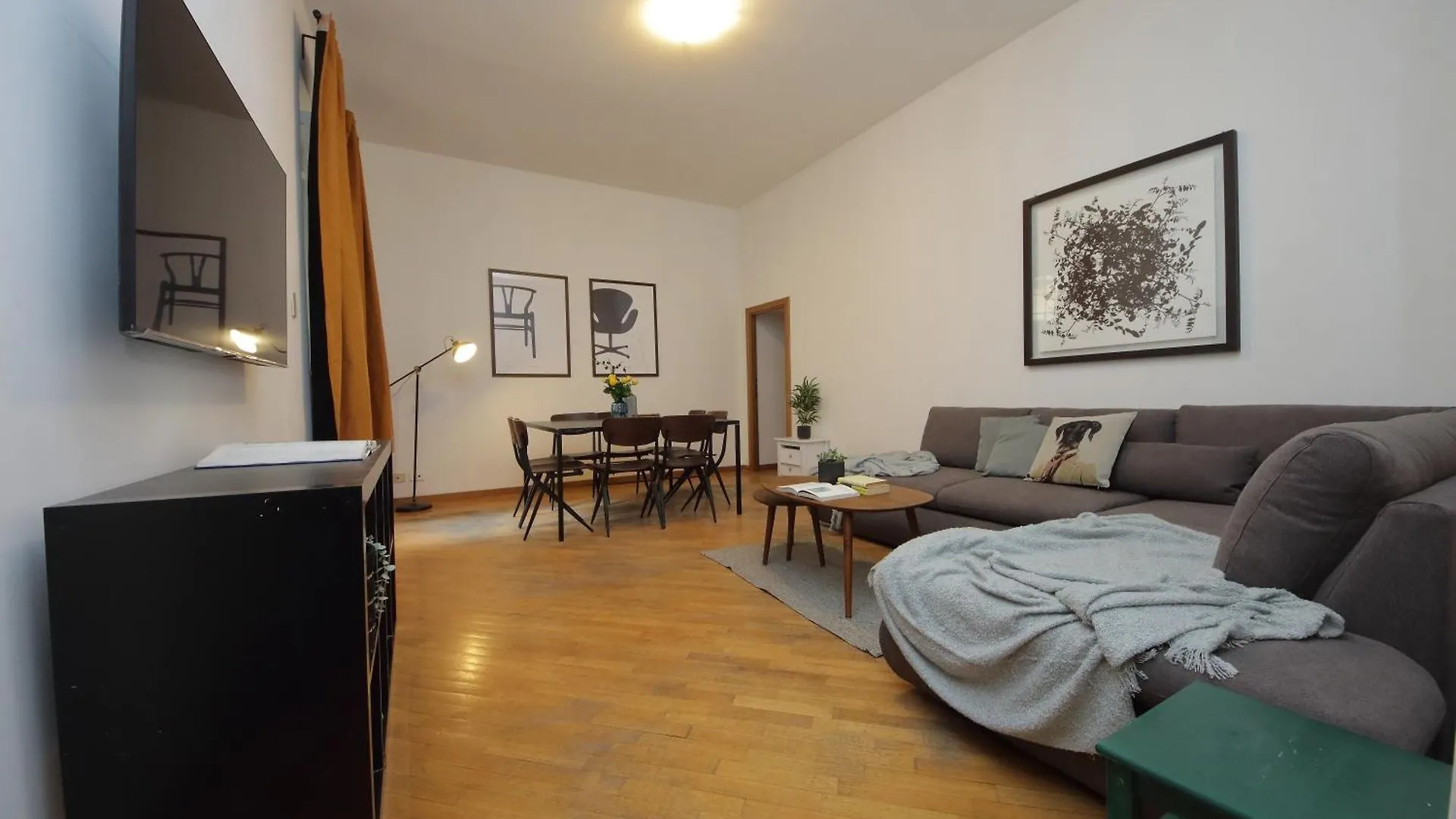 Giant Borghese Apartment Rome Italy